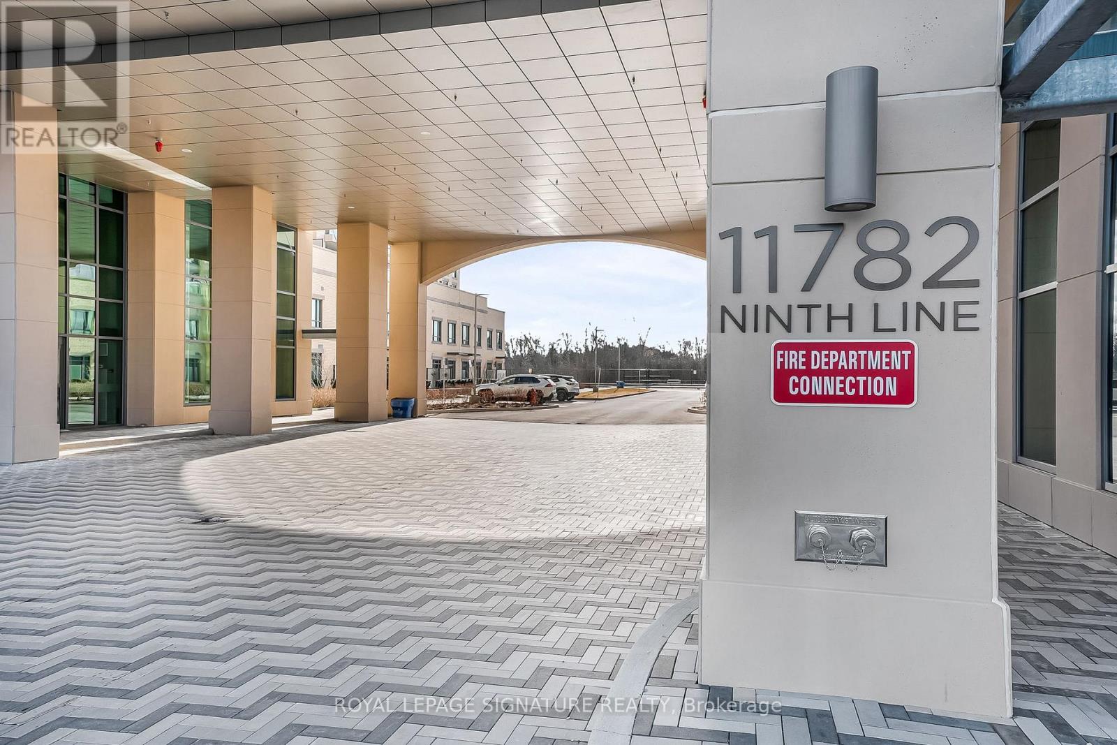 504 - 11782 Ninth Line, Whitchurch-Stouffville (Stouffville), Ontario  L4A 5E9 - Photo 4 - N12818264