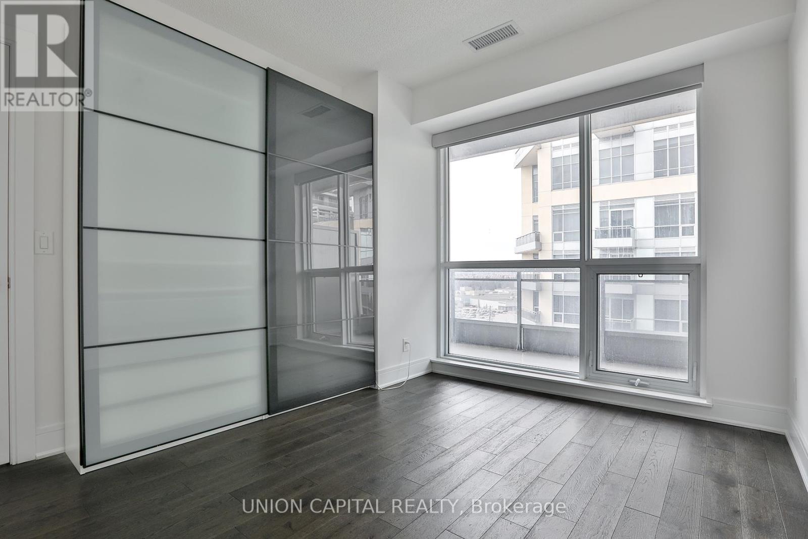 Ph1103 - 9191 Yonge Street, Richmond Hill, Ontario  L4C 1E2 - Photo 17 - N12818270