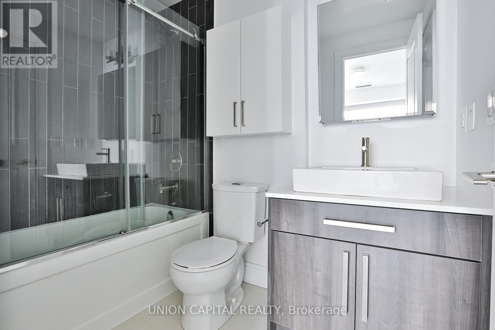 Ph1103 - 9191 Yonge Street, Richmond Hill, Ontario  L4C 1E2 - Photo 19 - N12818270