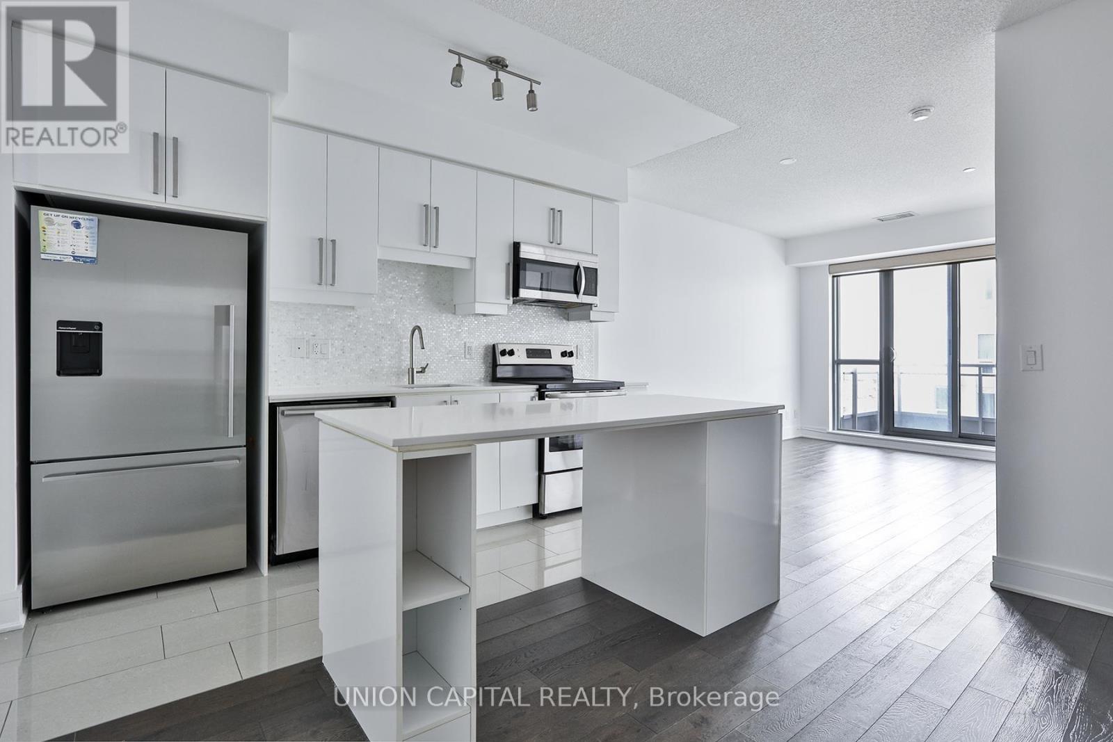 Ph1103 - 9191 Yonge Street, Richmond Hill, Ontario  L4C 1E2 - Photo 4 - N12818270