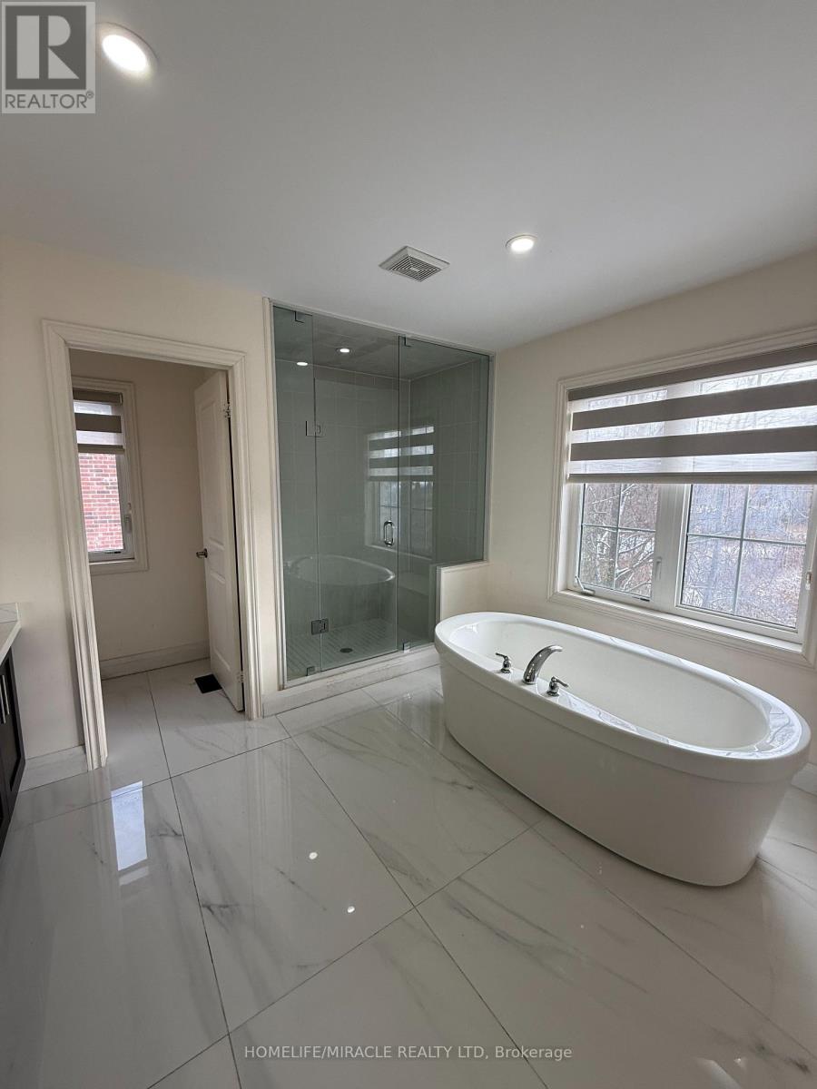 277 Gibson Circle, Bradford West Gwillimbury, Ontario  L3Z 0X2 - Photo 16 - N12818282