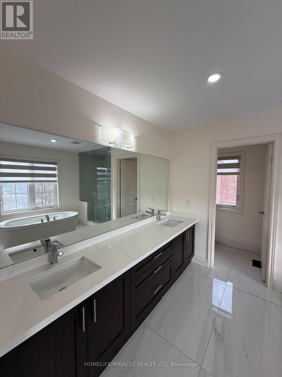 277 Gibson Circle, Bradford West Gwillimbury, Ontario  L3Z 0X2 - Photo 17 - N12818282