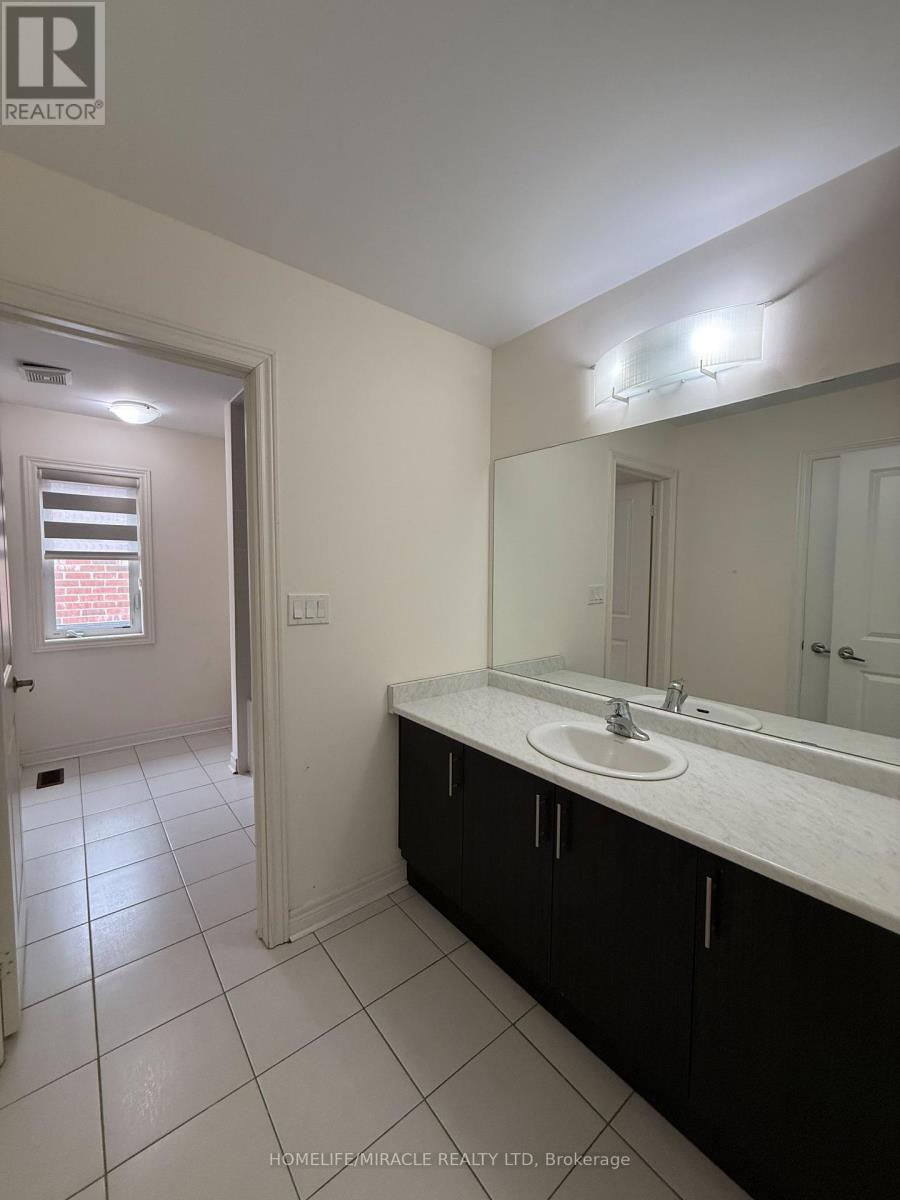 277 Gibson Circle, Bradford West Gwillimbury, Ontario  L3Z 0X2 - Photo 22 - N12818282