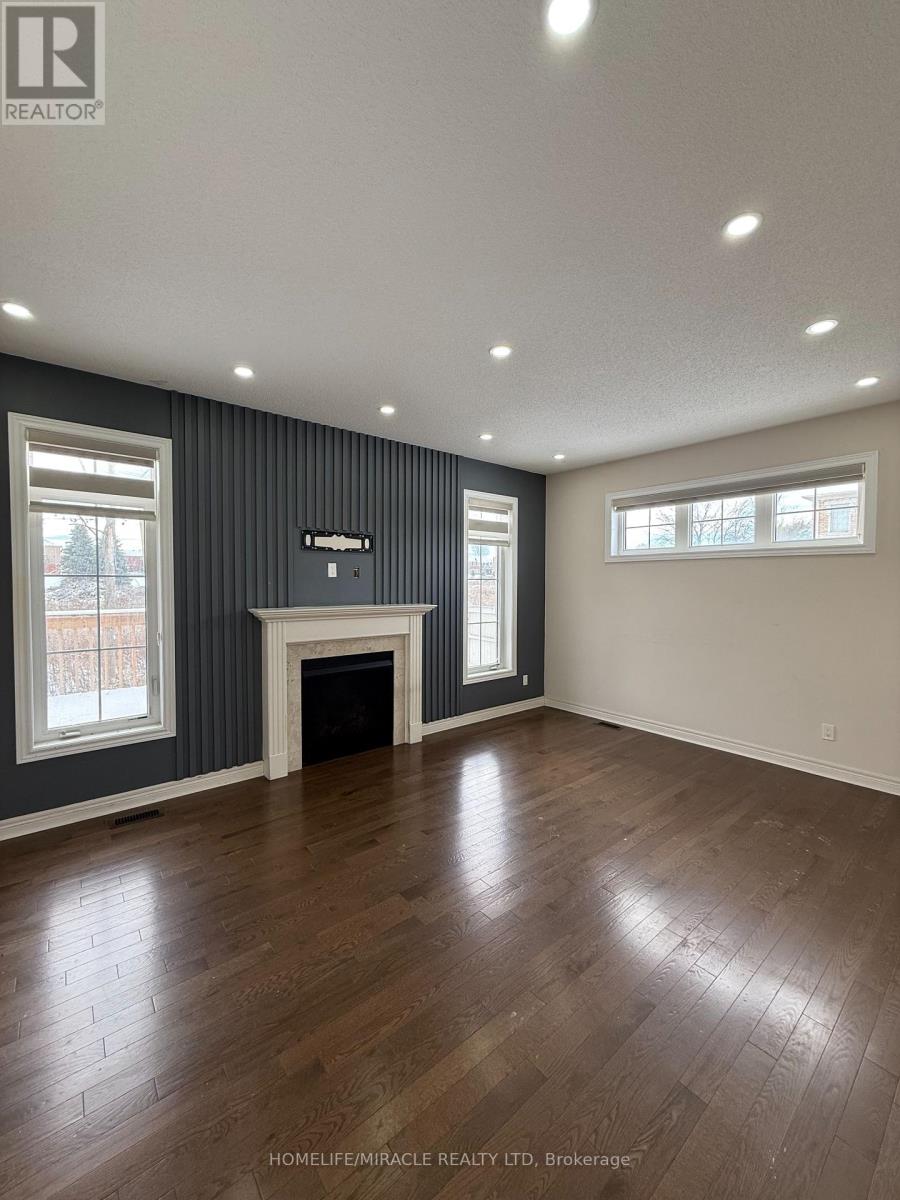 277 Gibson Circle, Bradford West Gwillimbury, Ontario  L3Z 0X2 - Photo 8 - N12818282