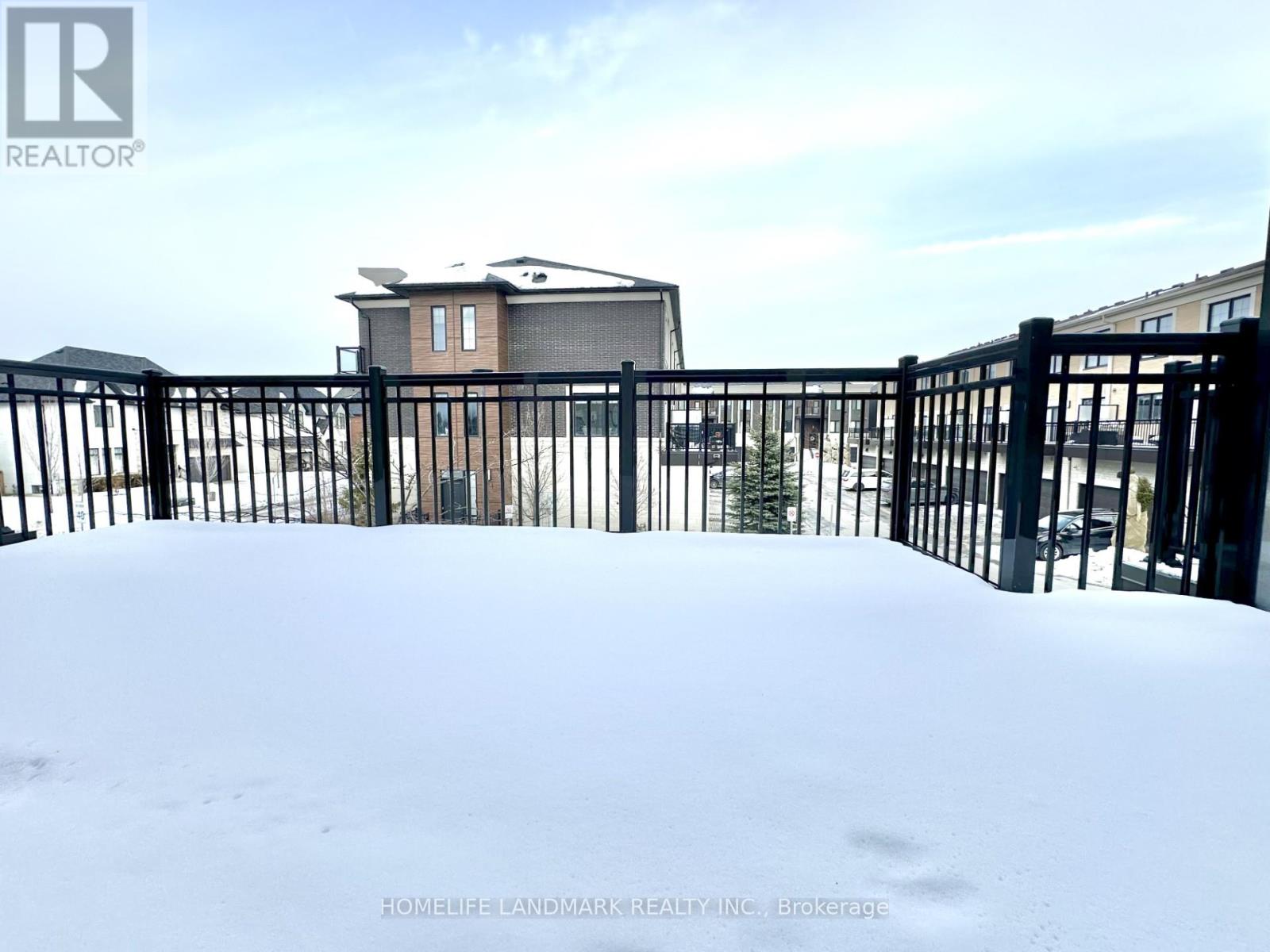 87 Village Parkway, Markham, Ontario  L3R 4Z7 - Photo 8 - N12818364