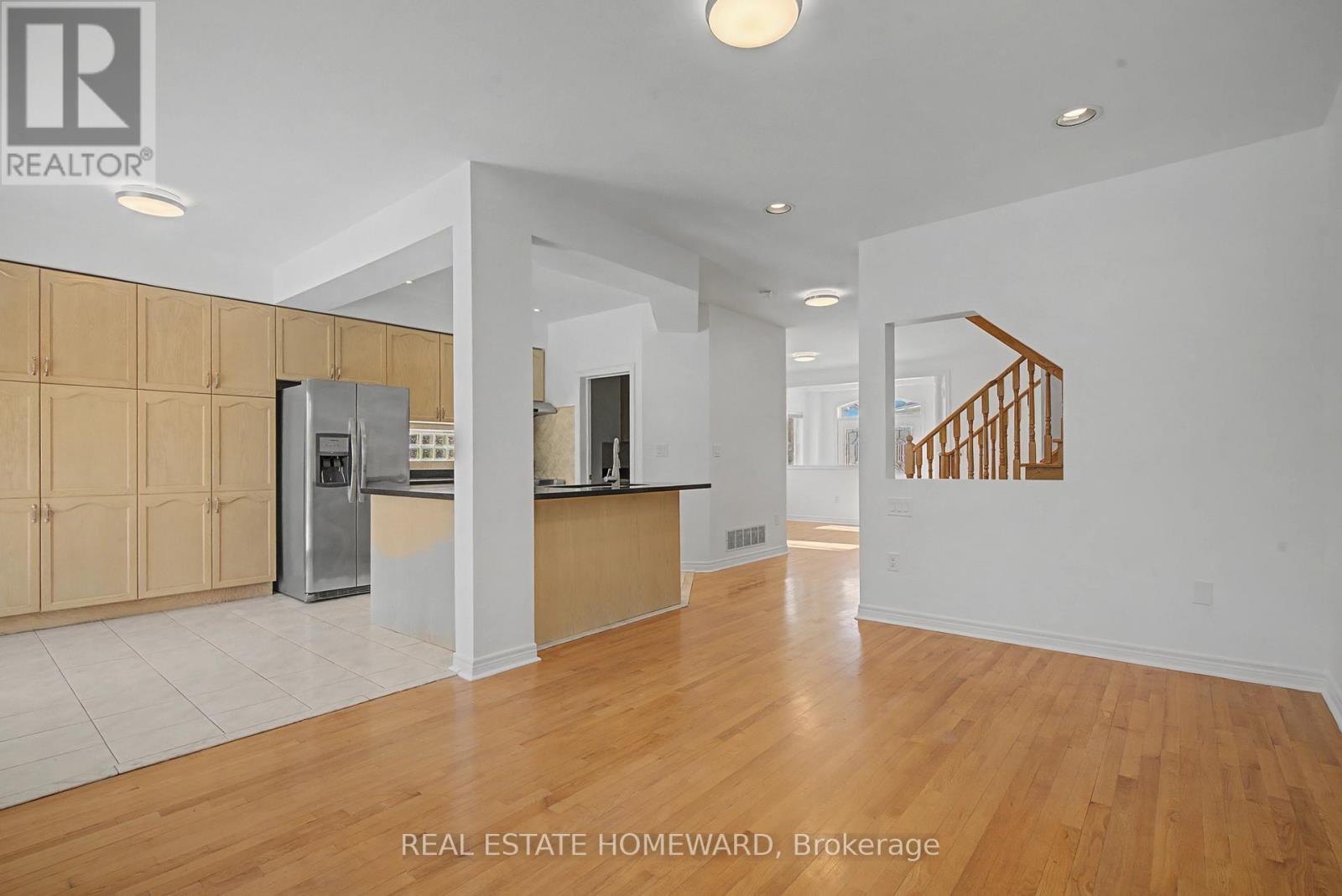 173 Forestwood Street, Richmond Hill, Ontario  L4S 1Y3 - Photo 11 - N12818422