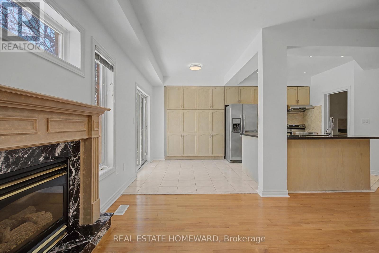 173 Forestwood Street, Richmond Hill, Ontario  L4S 1Y3 - Photo 12 - N12818422