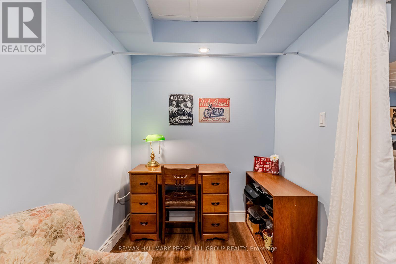 15 Assunta Garden, New Tecumseth, Ontario  L9R 0V2 - Photo 12 - N12818466