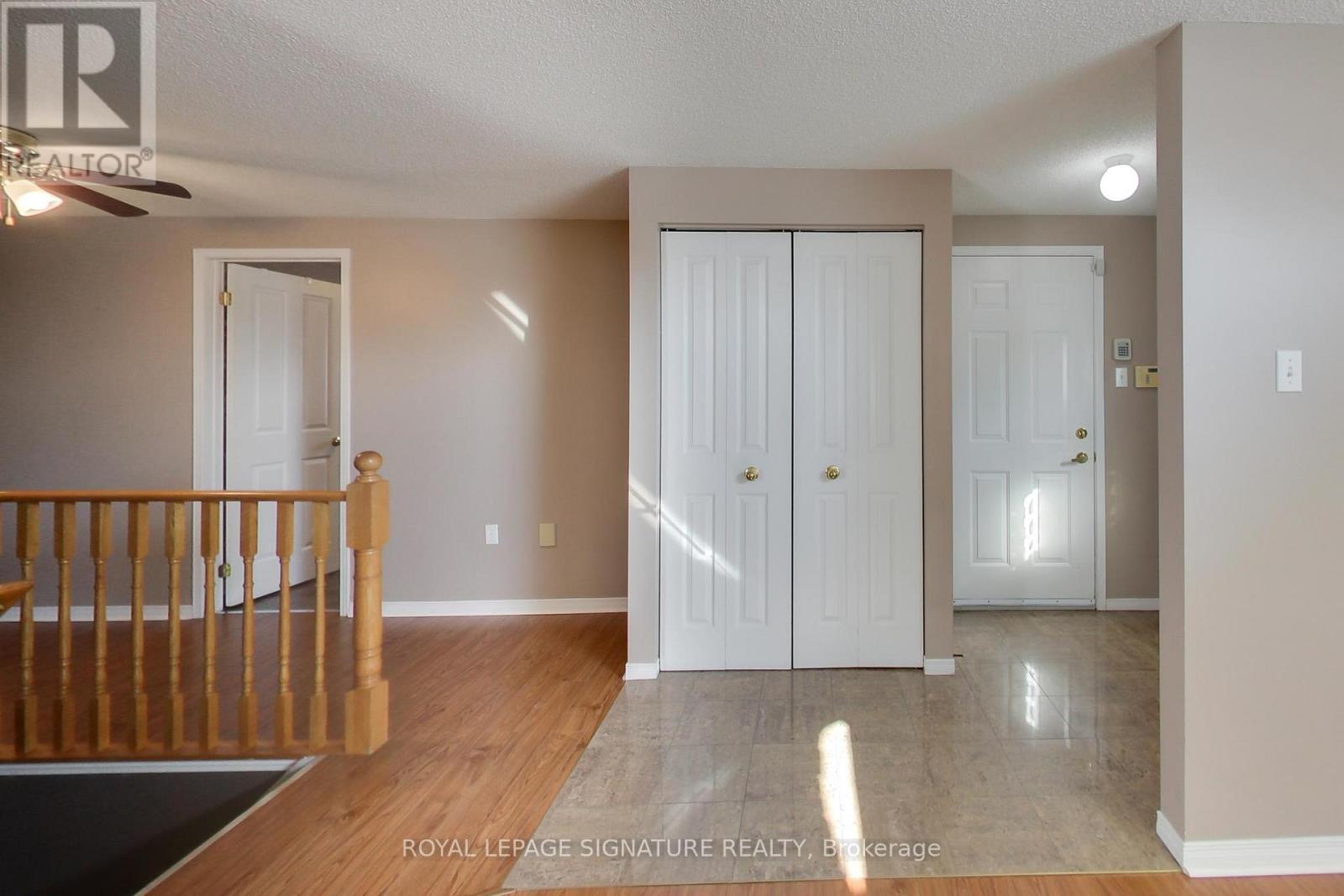 110 Hanmer Street W, Barrie, Ontario  L4N 7T6 - Photo 5 - S12818300