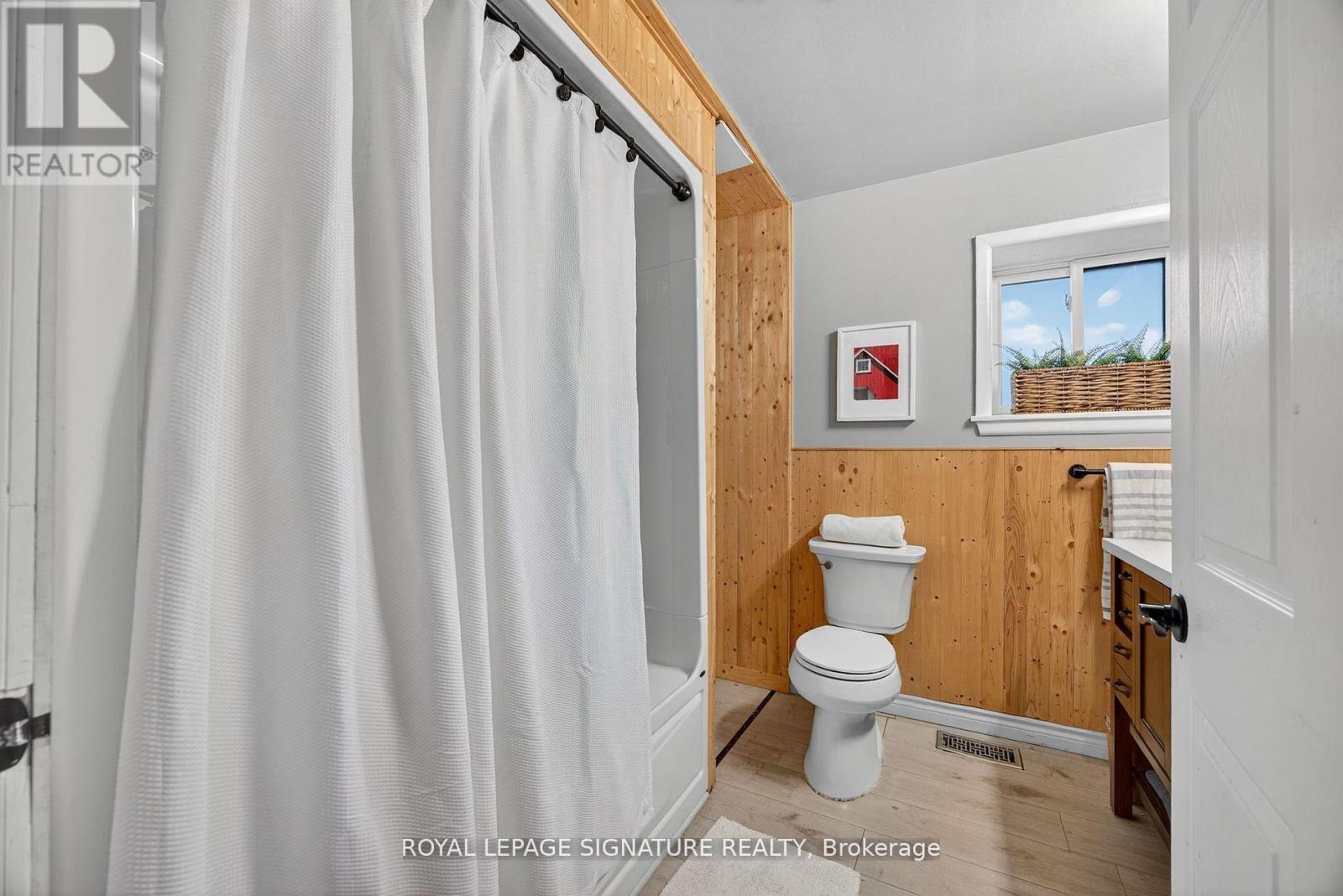 57 Maria Street, Penetanguishene, Ontario  L9M 1L3 - Photo 14 - S12818404