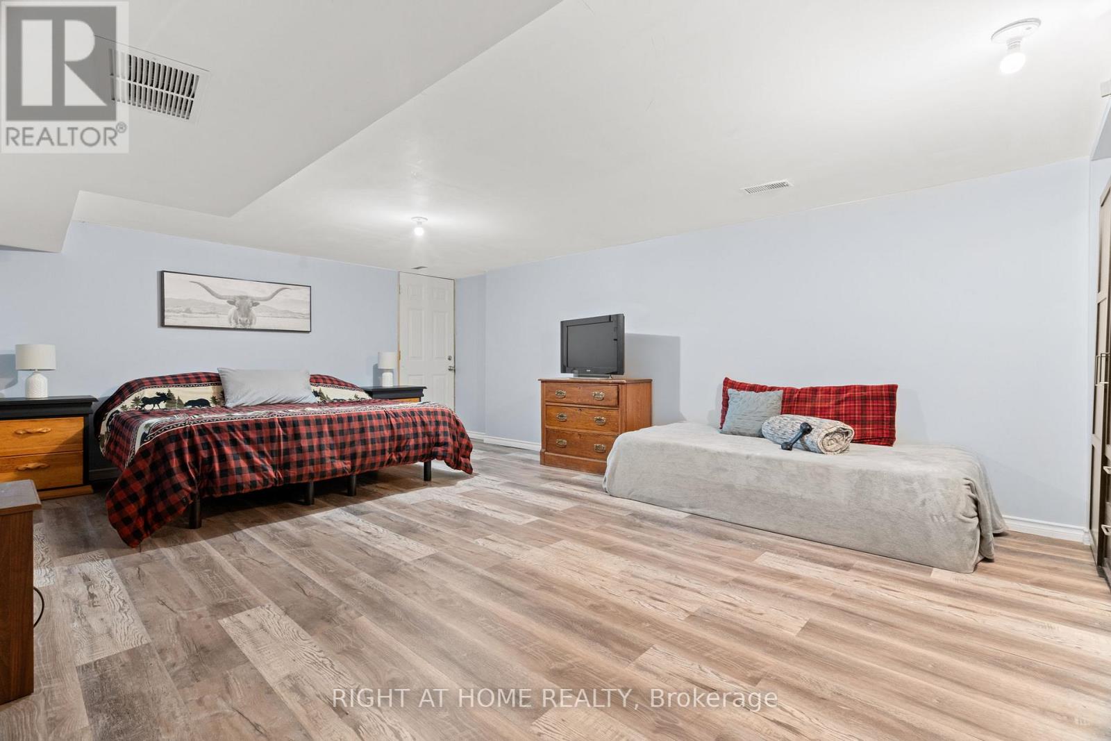 7544 County Road 91 Road, Clearview, Ontario  L0M 1S0 - Photo 25 - S12818446