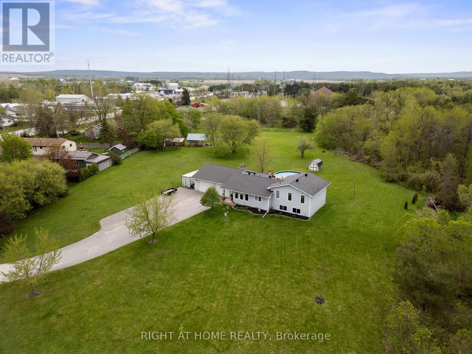 7544 County Road 91 Road, Clearview, Ontario  L0M 1S0 - Photo 3 - S12818446