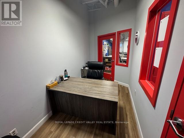 6 George Street, Brampton, Ontario  L6Y 1P1 - Photo 9 - W12803728