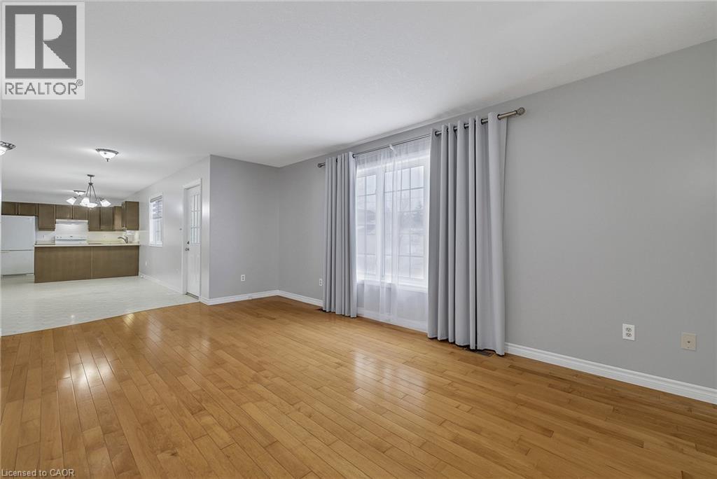 725 Binning Street W, Listowel, Ontario  N4W 1H3 - Photo 14 - 40806942