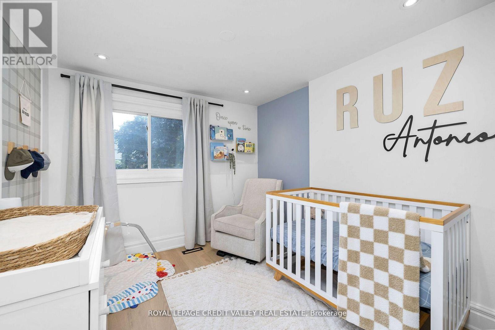 47 Larry Street, Caledon, Ontario  L7C 1K8 - Photo 19 - W12818236