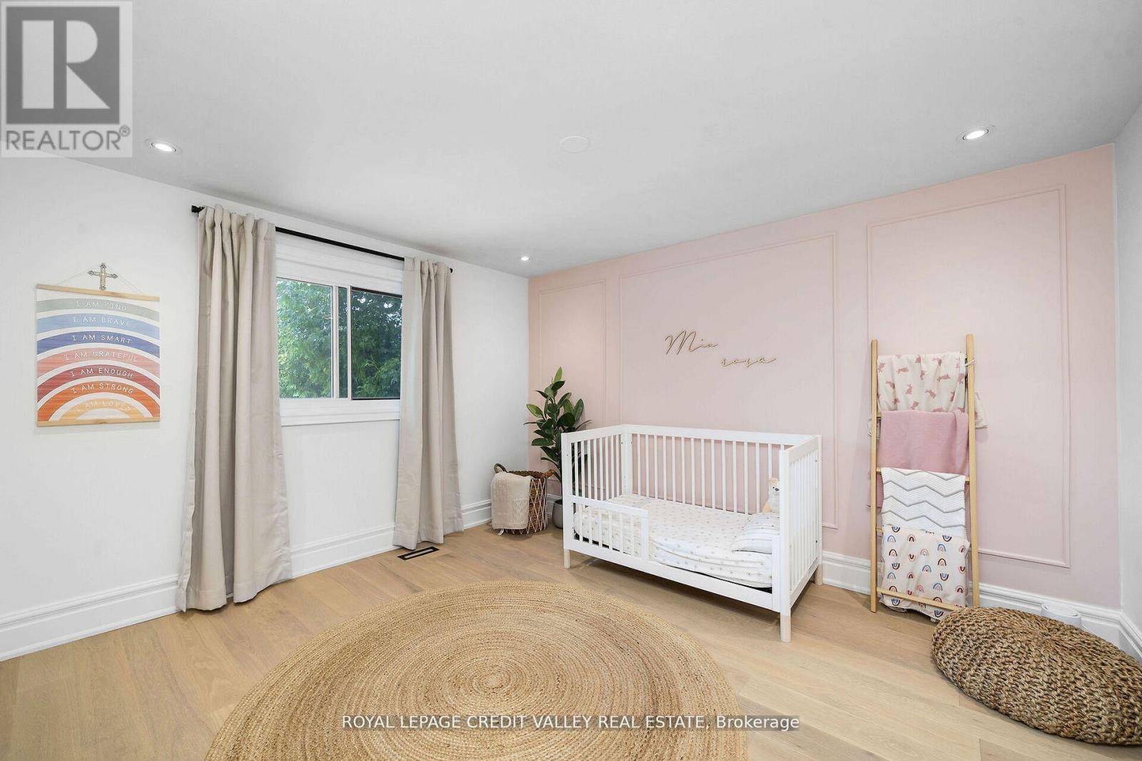 47 Larry Street, Caledon, Ontario  L7C 1K8 - Photo 20 - W12818236