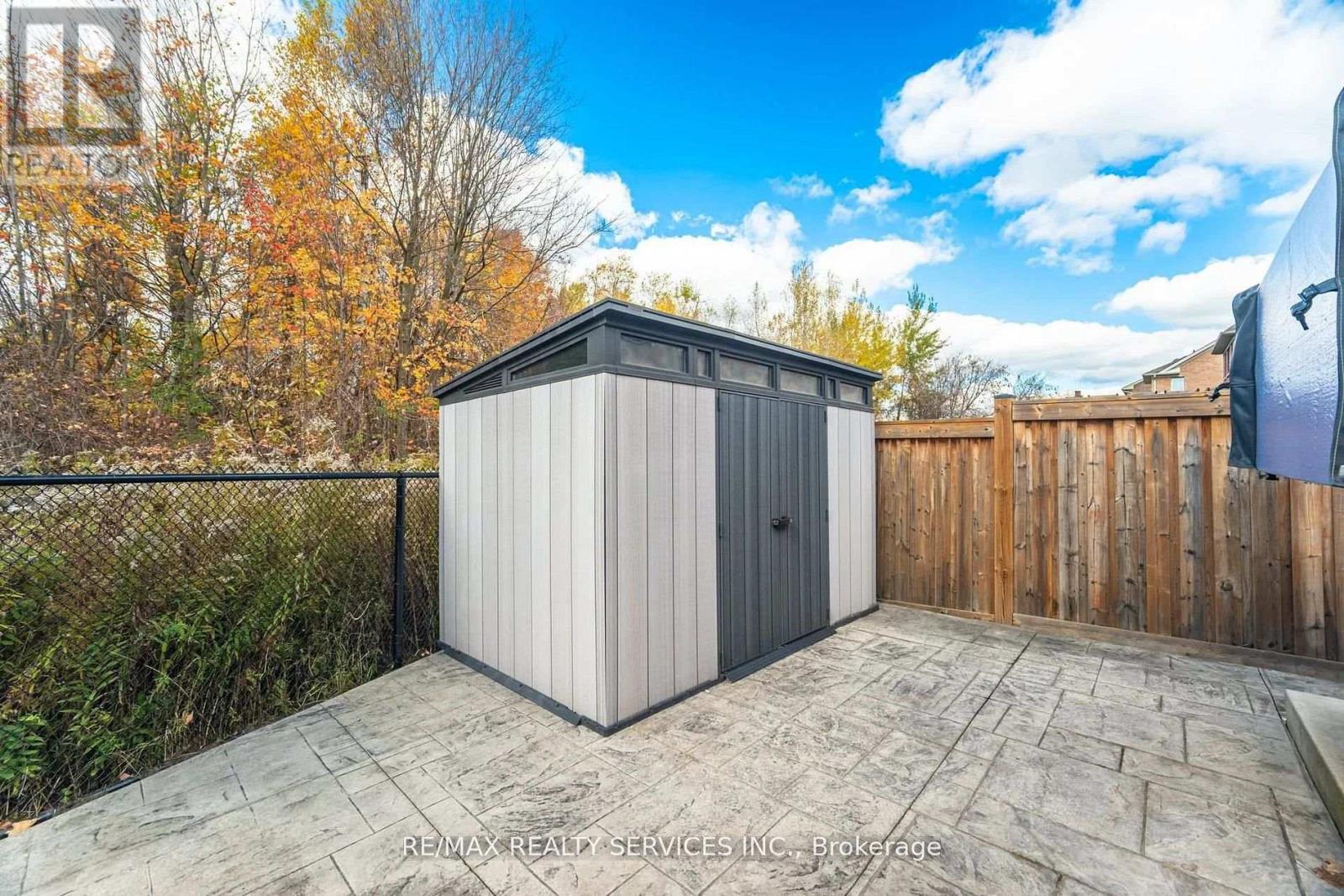 112 Newhouse Boulevard, Caledon, Ontario  L7C 4E1 - Photo 46 - W12818248