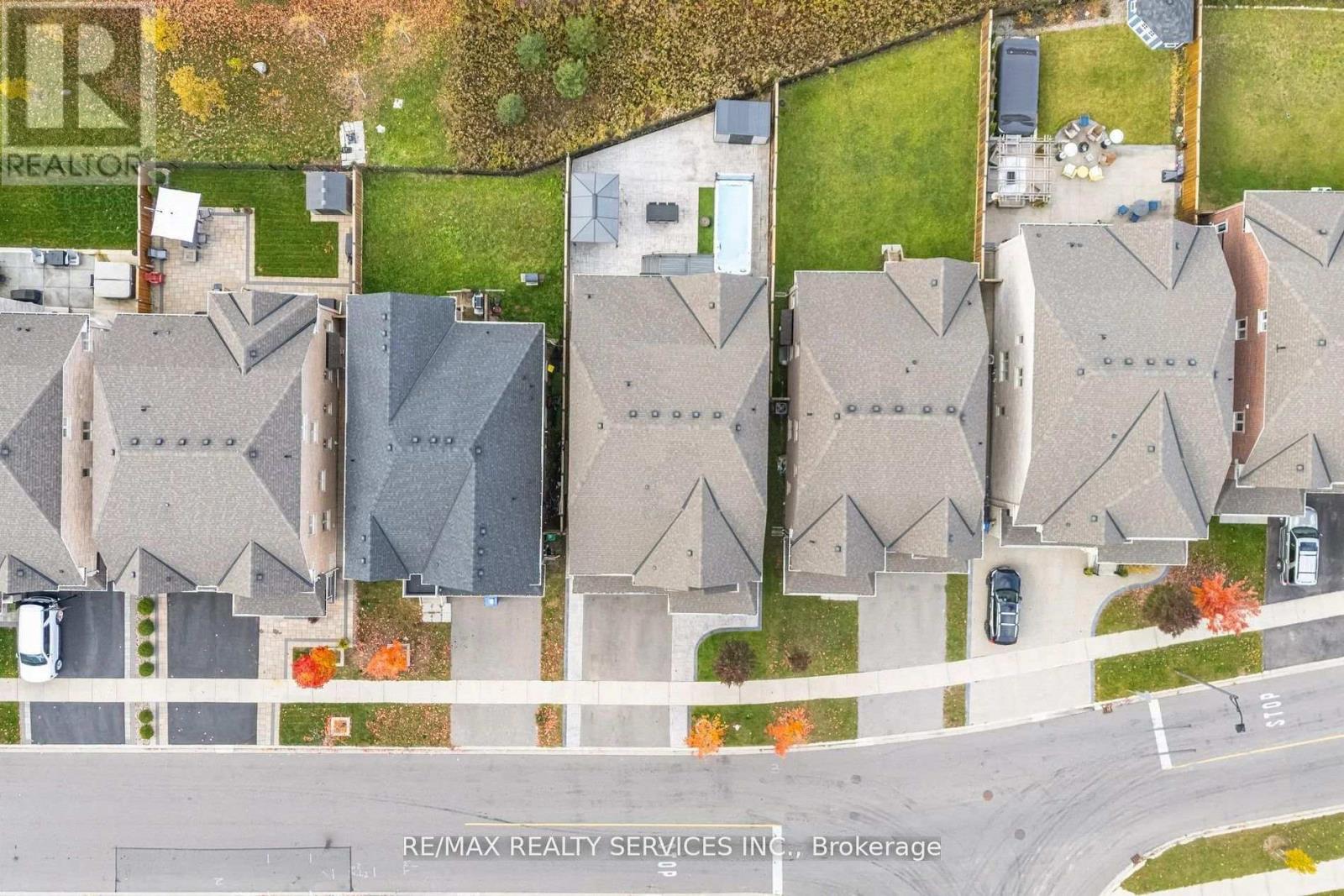 112 Newhouse Boulevard, Caledon, Ontario  L7C 4E1 - Photo 48 - W12818248