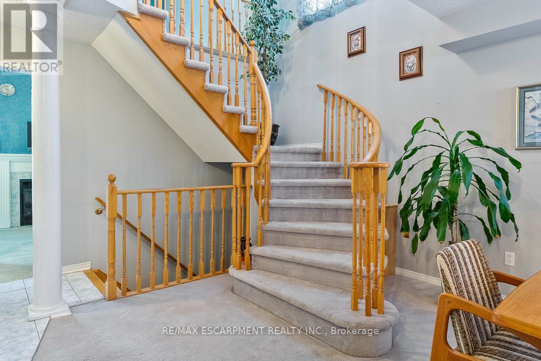 270 Cresthaven Road, Brampton, Ontario  L7A 1K8 - Photo 22 - W12818278