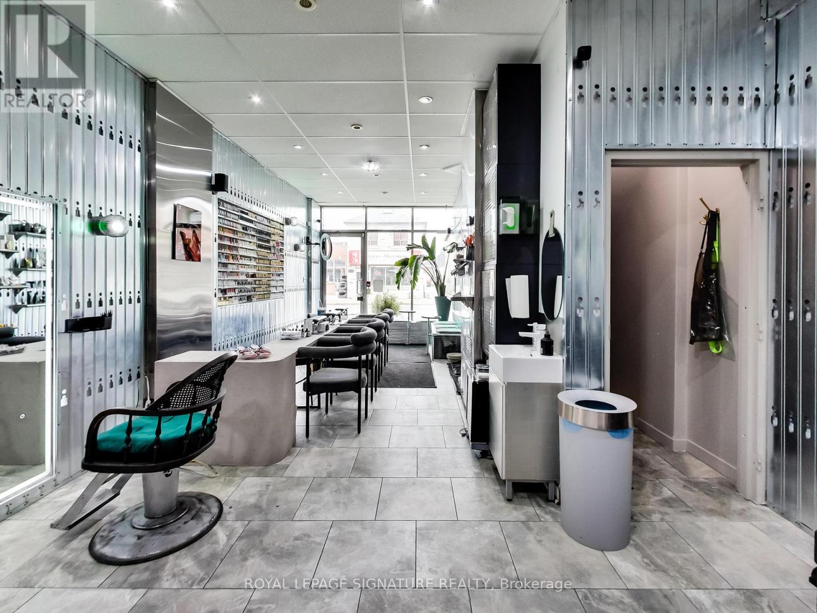 475d Rogers Road, Toronto, Ontario  M6N 0B3 - Photo 14 - W12818324