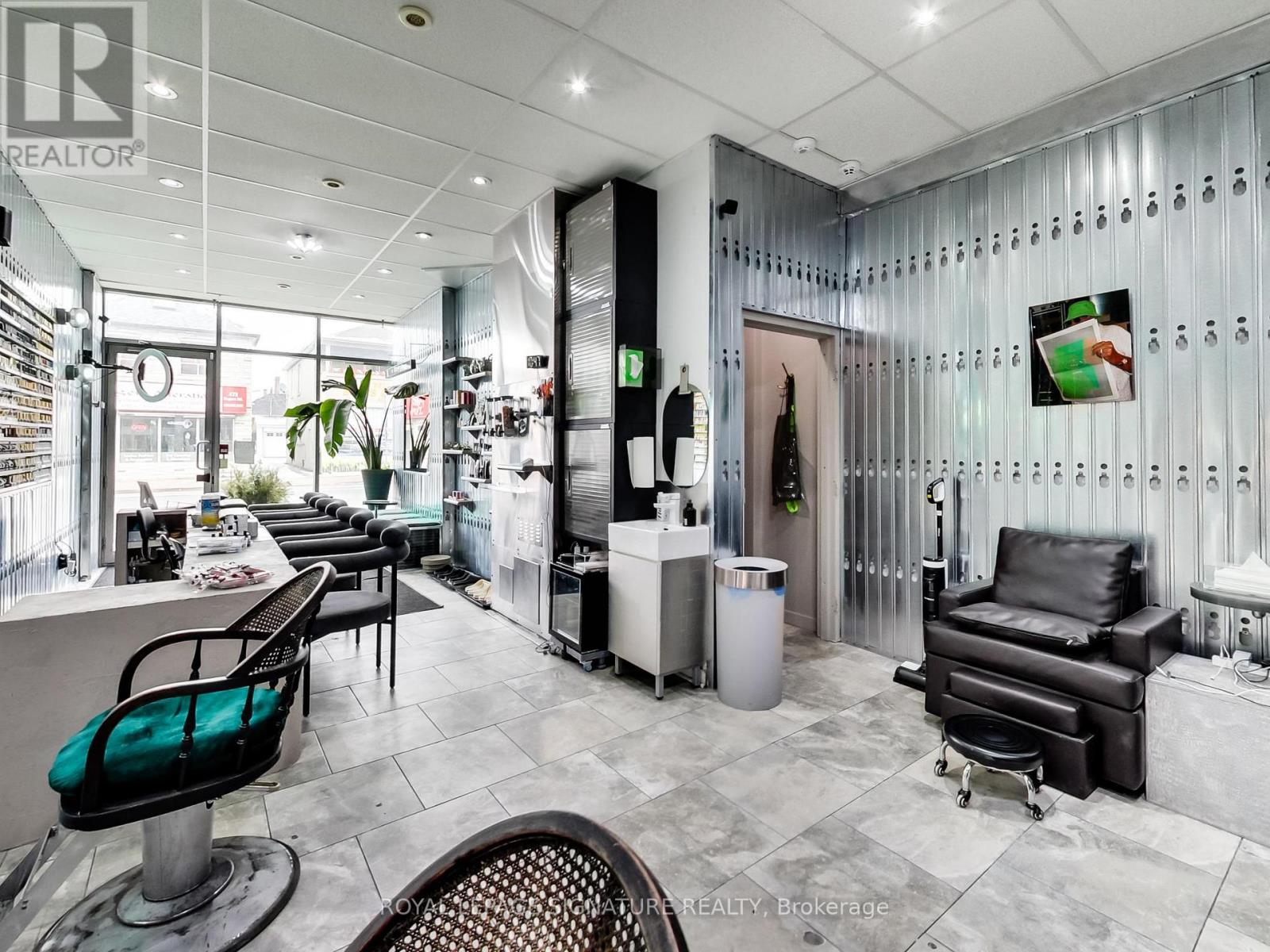 475d Rogers Road, Toronto, Ontario  M6N 0B3 - Photo 15 - W12818324