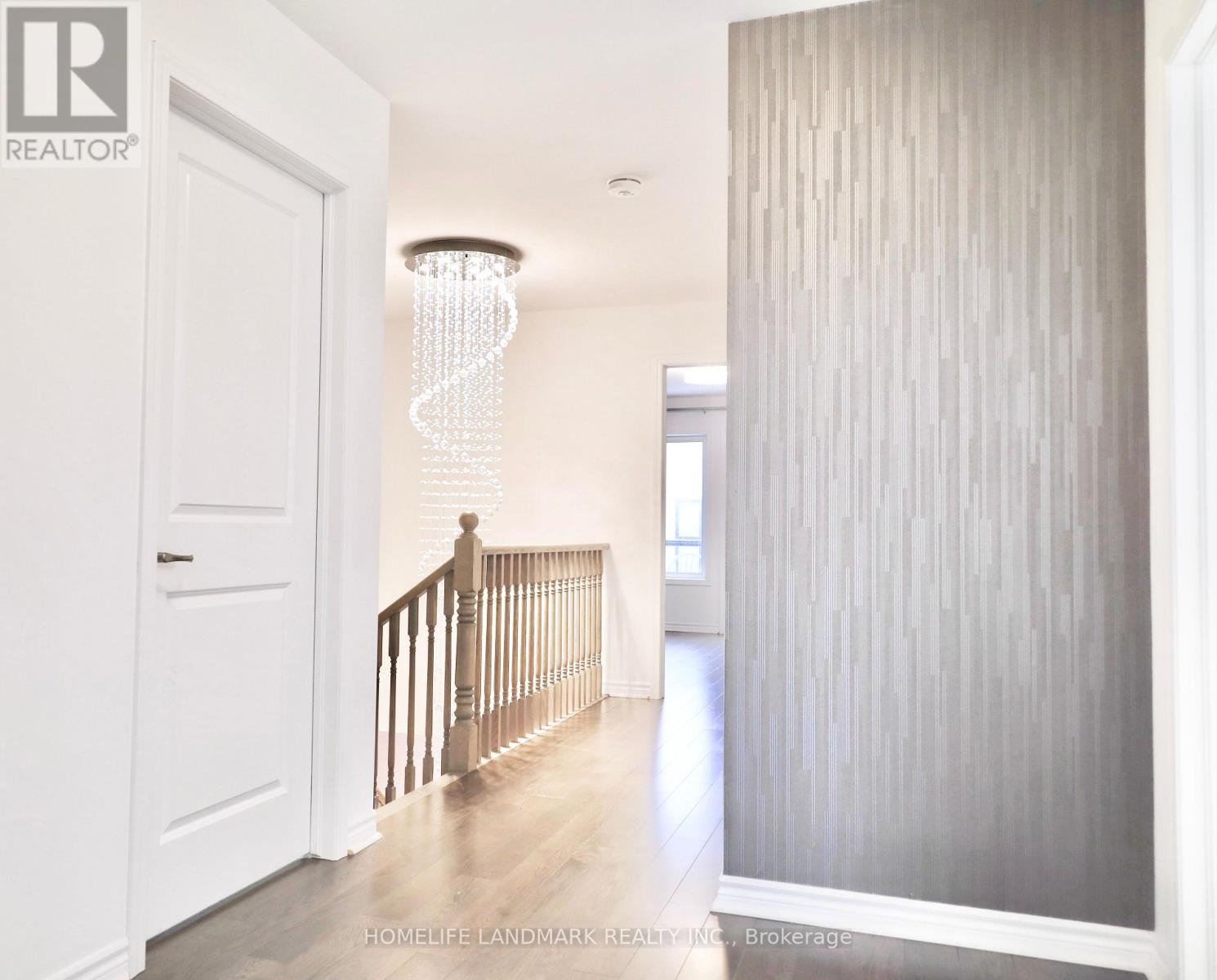 5 - 92 Huguenot Road, Oakville, Ontario  L6H 0X4 - Photo 18 - W12818338