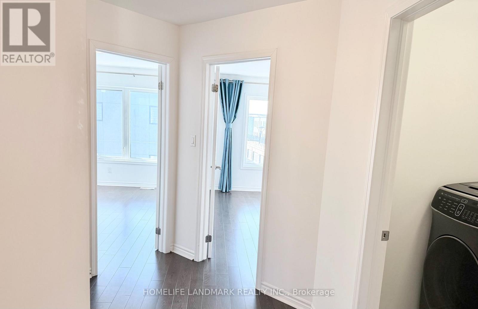 5 - 92 Huguenot Road, Oakville, Ontario  L6H 0X4 - Photo 19 - W12818338