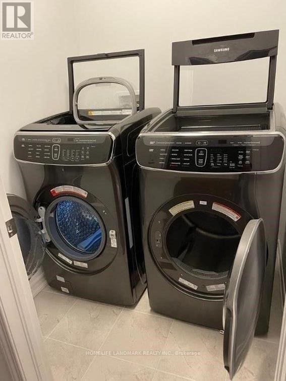 5 - 92 Huguenot Road, Oakville, Ontario  L6H 0X4 - Photo 26 - W12818338