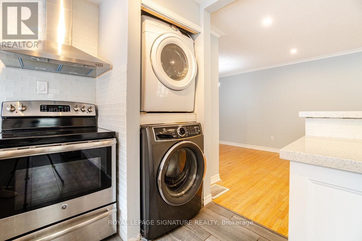 1 - 591 Turner Drive, Burlington, Ontario  L7L 2W8 - Photo 16 - W12818374