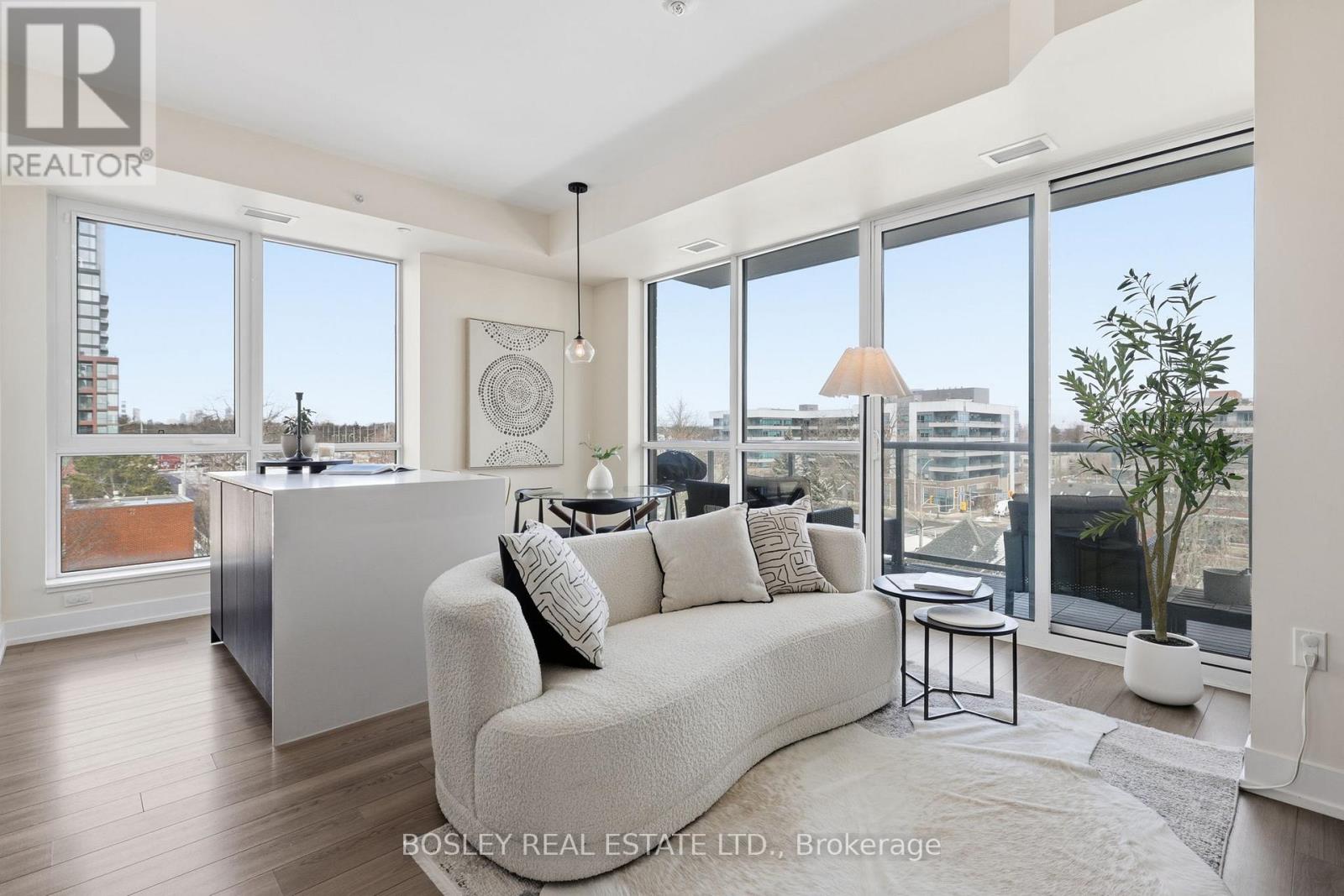 501 - 8 ANN STREET, Mississauga, Ontario