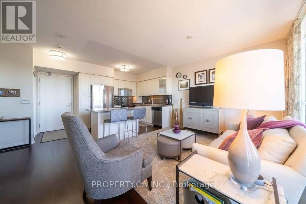 903 - 2230 Lake Shore Boulevard W, Toronto, Ontario  M8V 0B2 - Photo 6 - W12818394