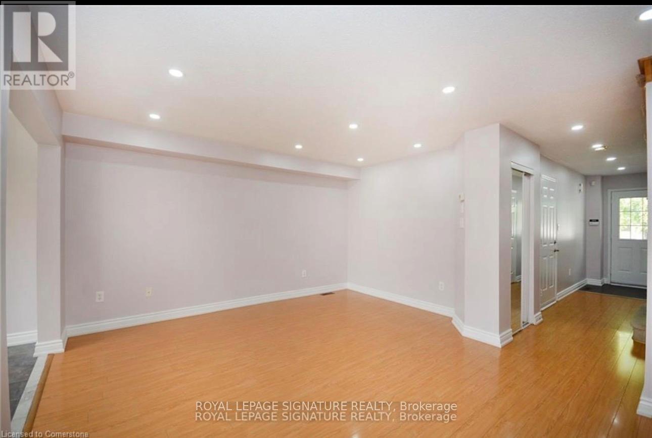 113 - 5260 Mcfarren Boulevard, Mississauga, Ontario  L5M 7J4 - Photo 5 - W12818428