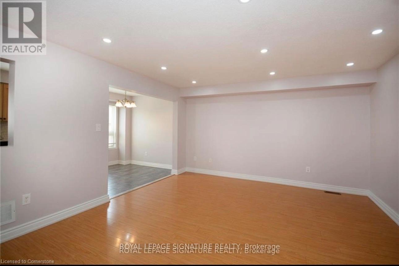 113 - 5260 Mcfarren Boulevard, Mississauga, Ontario  L5M 7J4 - Photo 6 - W12818428