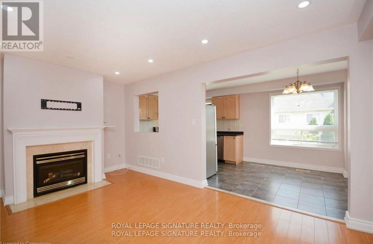 113 - 5260 Mcfarren Boulevard, Mississauga, Ontario  L5M 7J4 - Photo 7 - W12818428