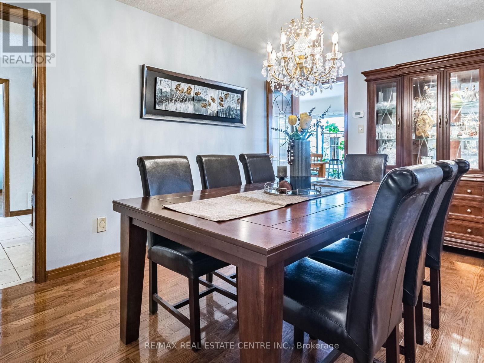 9 Turtlecreek Boulevard, Brampton, Ontario  L6W 3Y4 - Photo 15 - W12818444