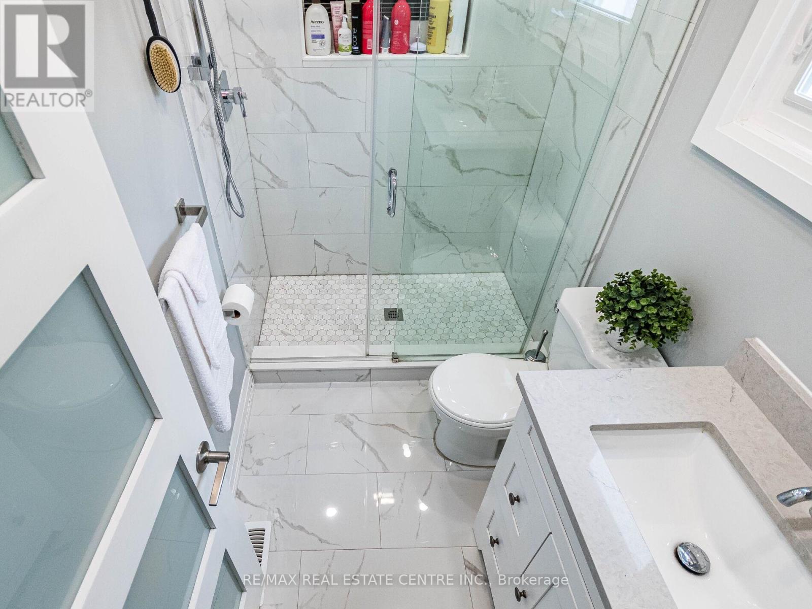 9 Turtlecreek Boulevard, Brampton, Ontario  L6W 3Y4 - Photo 29 - W12818444