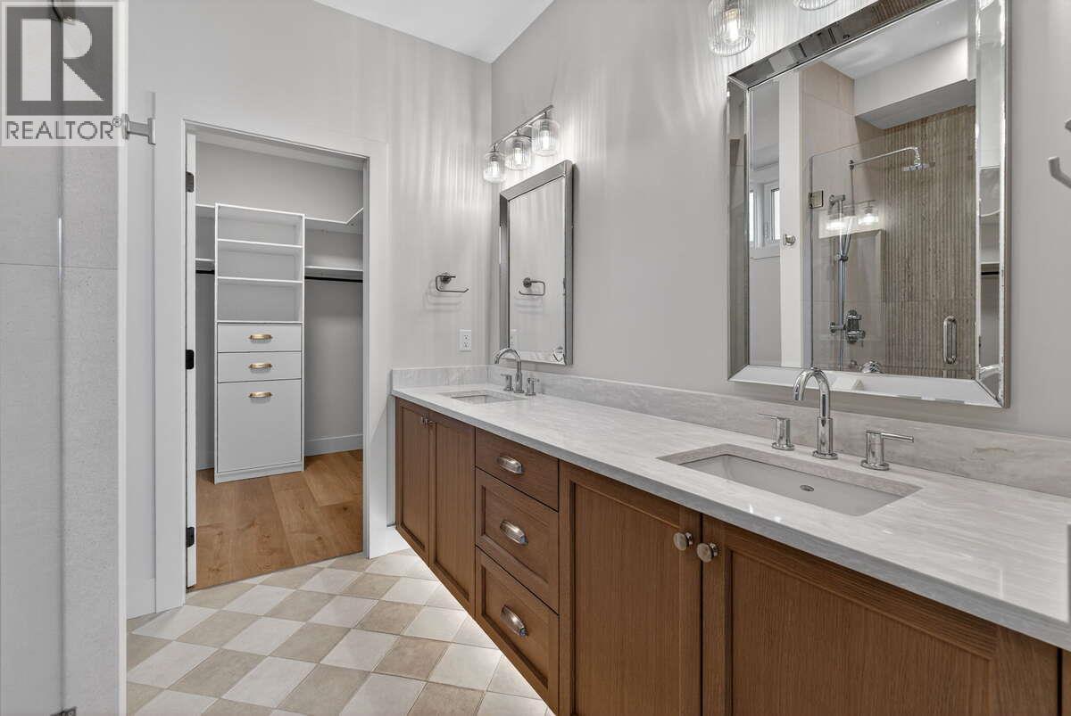 2066 Cortina Drive Kelowna Photo 12