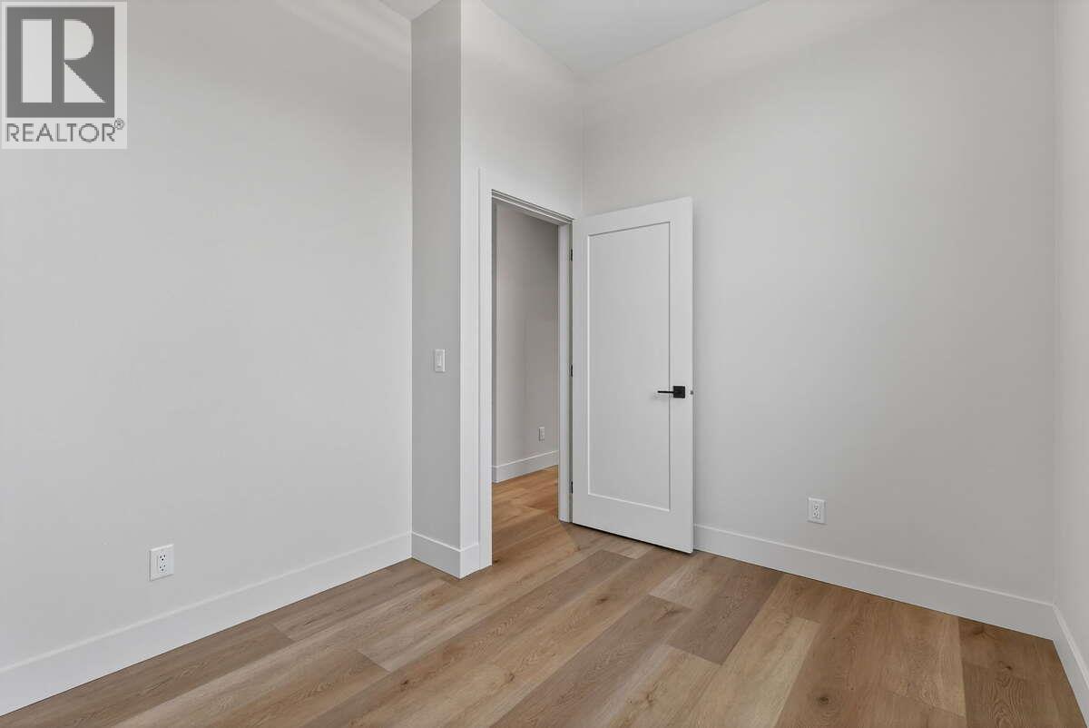 2066 Cortina Drive Kelowna Photo 22