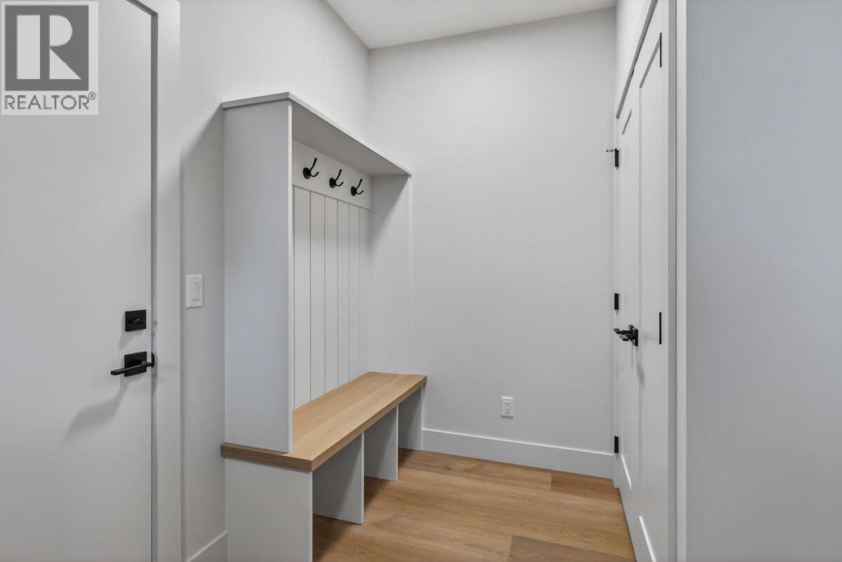 2066 Cortina Drive Kelowna Photo 17