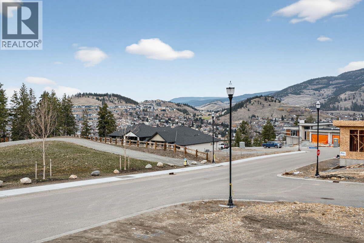 2066 Cortina Drive Kelowna Photo 36