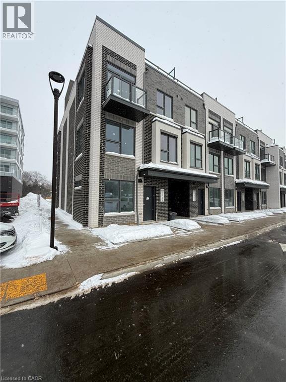 498 PLAINS Road E Unit# TH01, Burlington, Ontario