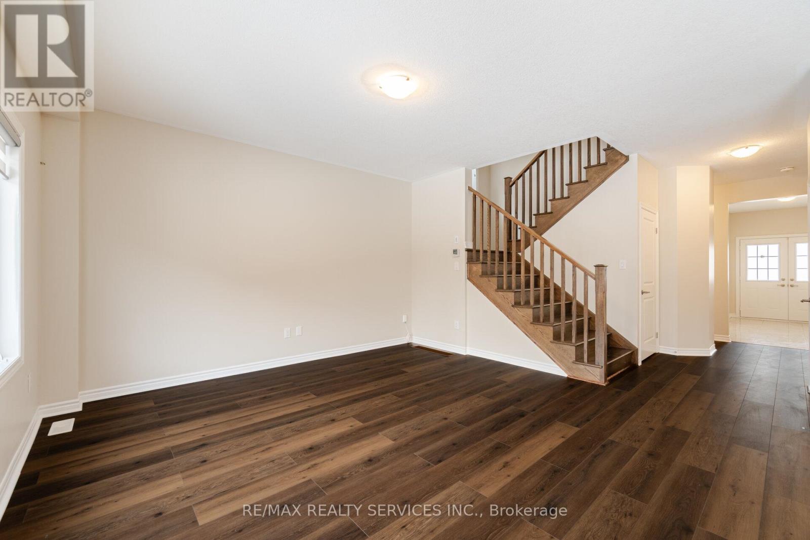 37 Pace Avenue, Brantford, Ontario  N3S 0J2 - Photo 7 - X12818238