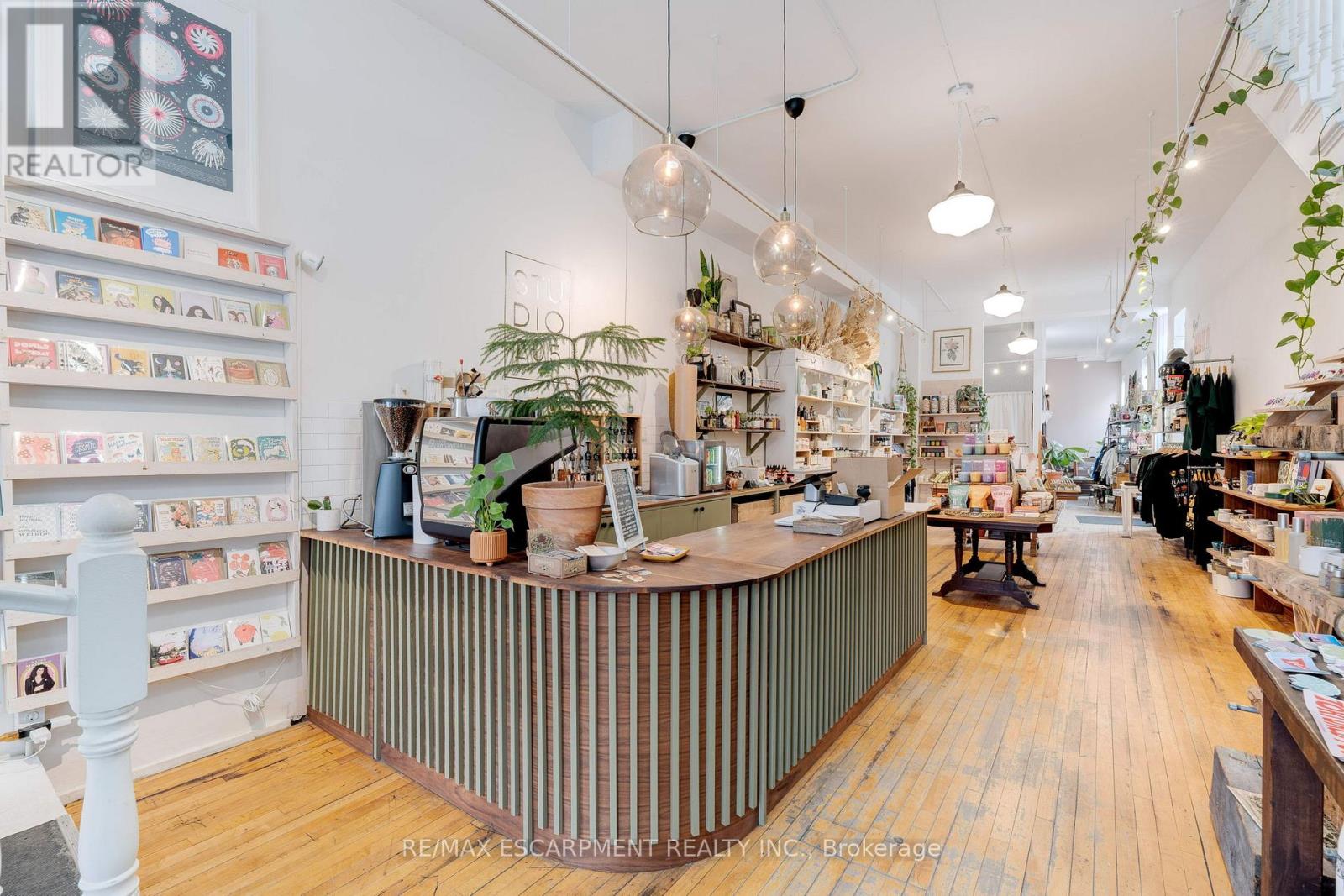 205 King Street E, Hamilton, Ontario  L8N 1B3 - Photo 11 - X12818484