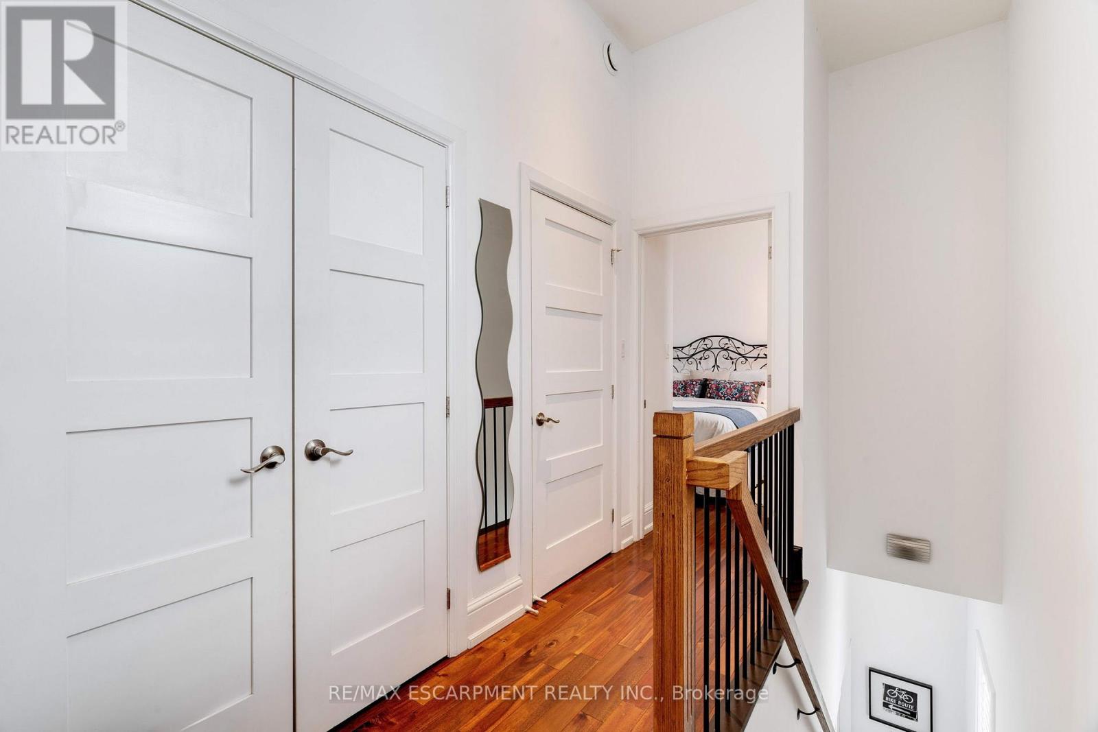 205 King Street E, Hamilton, Ontario  L8N 1B3 - Photo 17 - X12818484