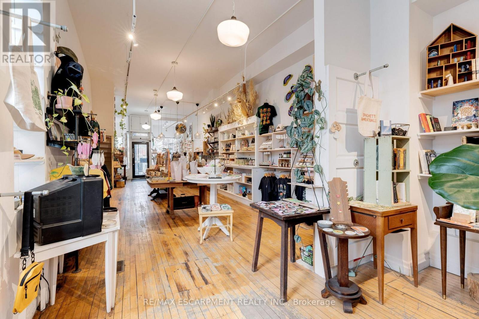 205 King Street E, Hamilton, Ontario  L8N 1B3 - Photo 7 - X12818484