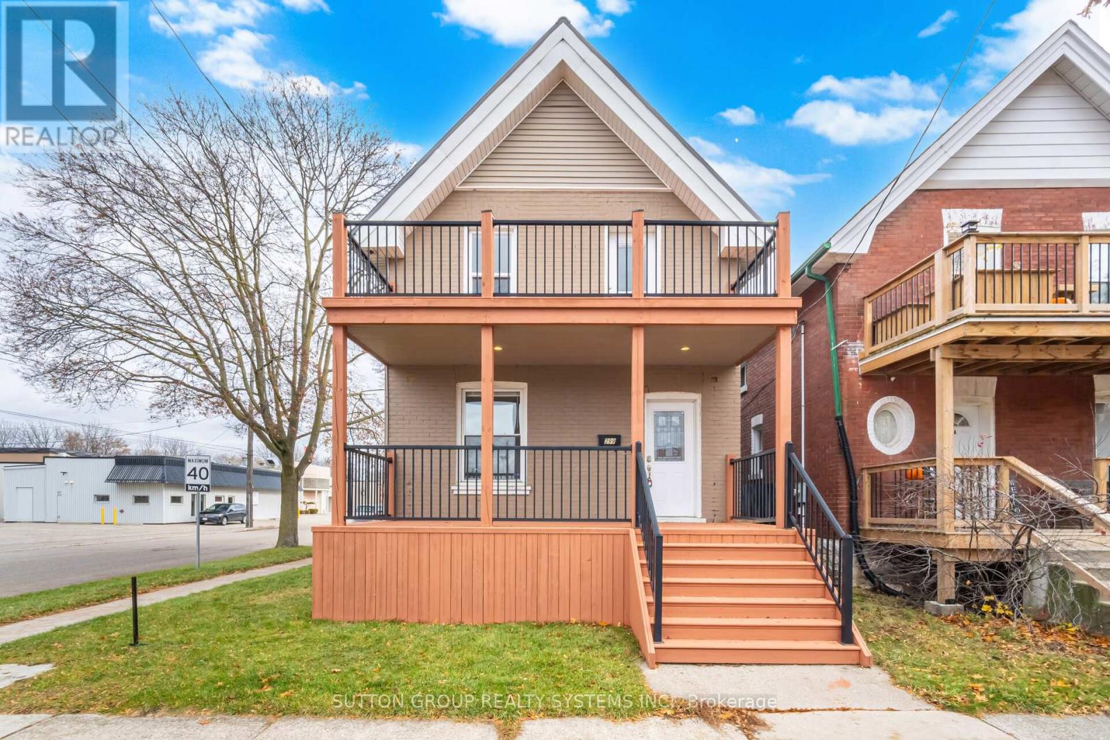 299 PARK AVENUE, Brantford, Ontario