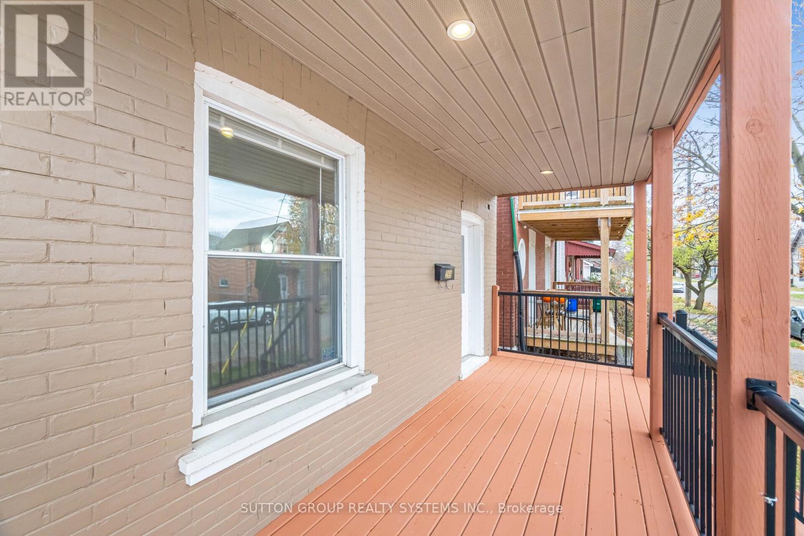 299 Park Avenue, Brantford, Ontario  N3S 5L2 - Photo 4 - X12818506