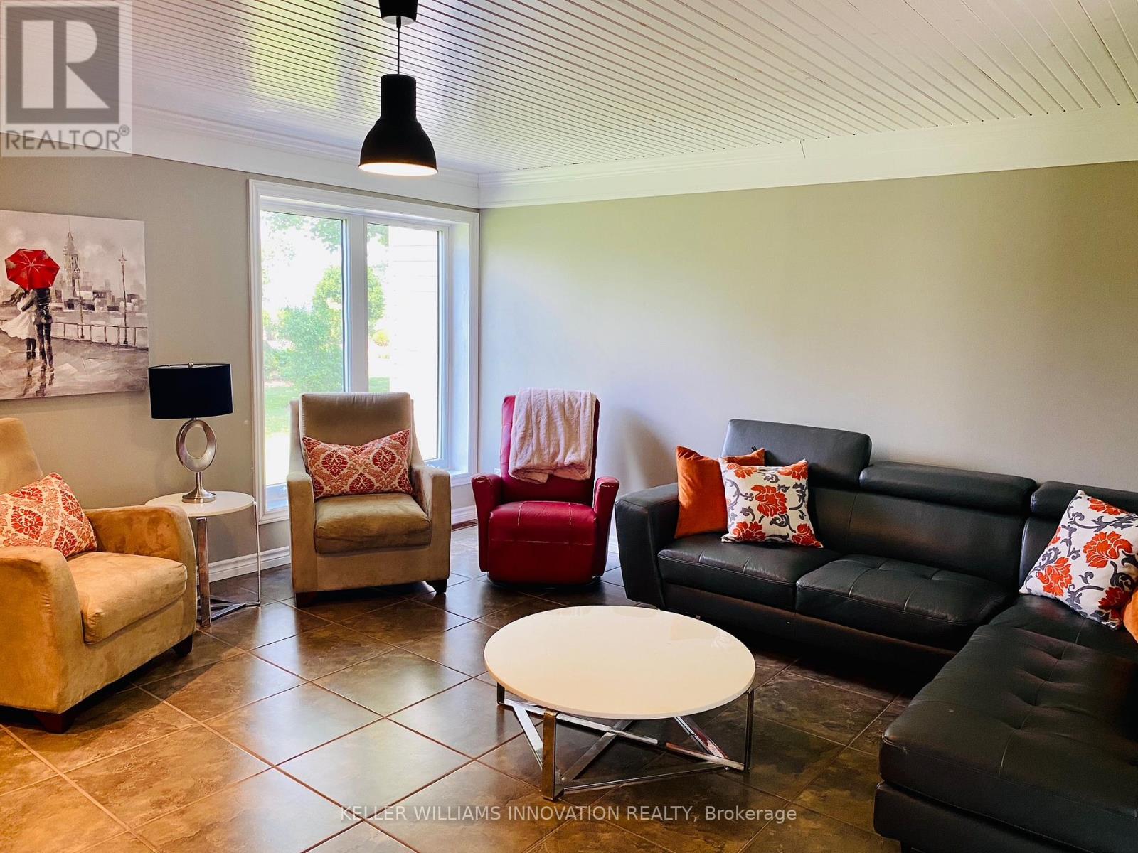 1321 Niagara Parkway, Fort Erie (Central), Ontario  L2A 5M4 - Photo 14 - X12818512