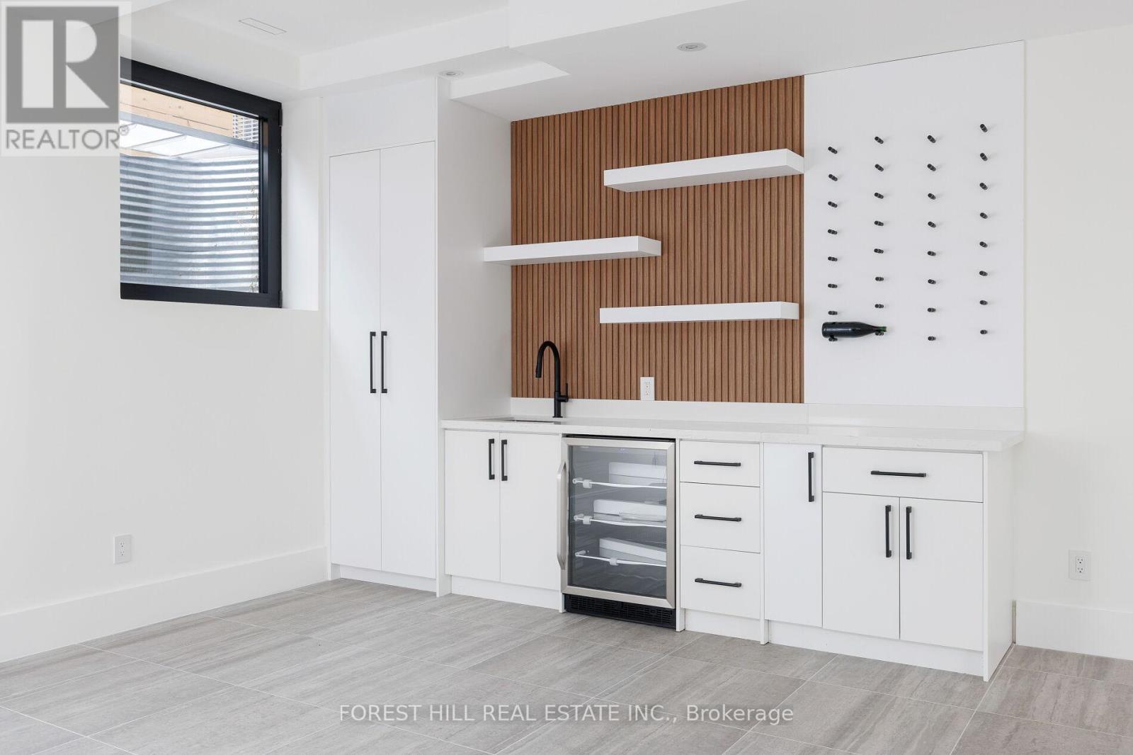 170 Ranee Avenue, Toronto, Ontario  M6A 1N5 - Photo 24 - C12793284