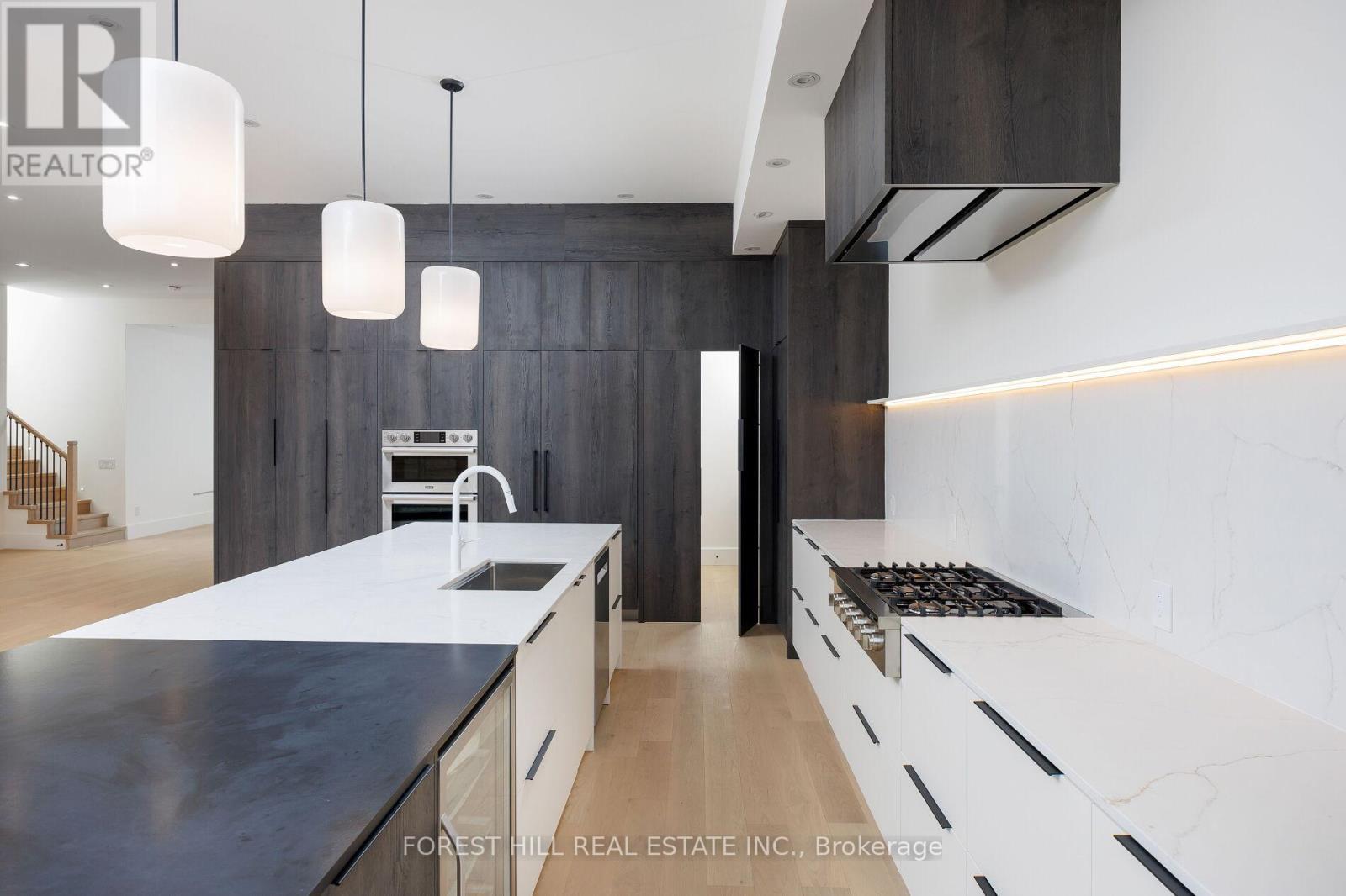 170 Ranee Avenue, Toronto, Ontario  M6A 1N5 - Photo 31 - C12793284